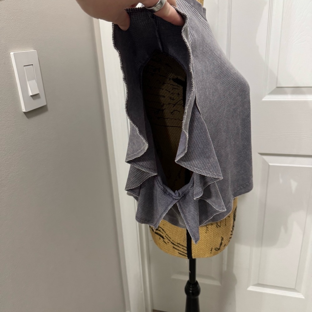 Altar’d State Textured Very Oversized Cropped Tee - Picture 5 of 9